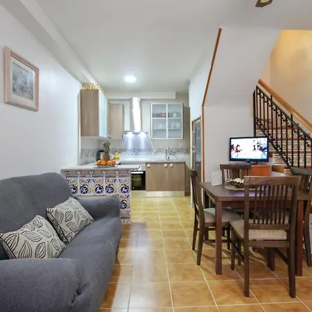 3 Bedroom Awesome In
